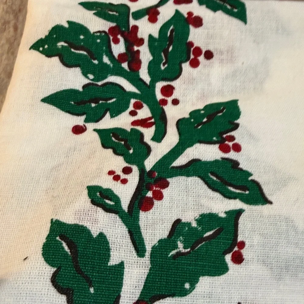 NEW Holiday Tablecloth